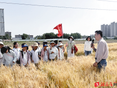 驻马店市农科院联袂东祥小学开展农业科